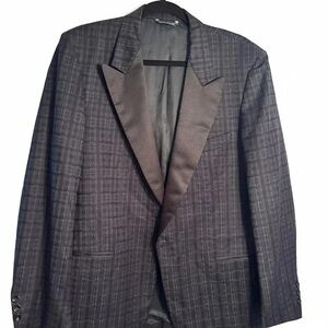 Essentials Gray and Black Plaid Blazer